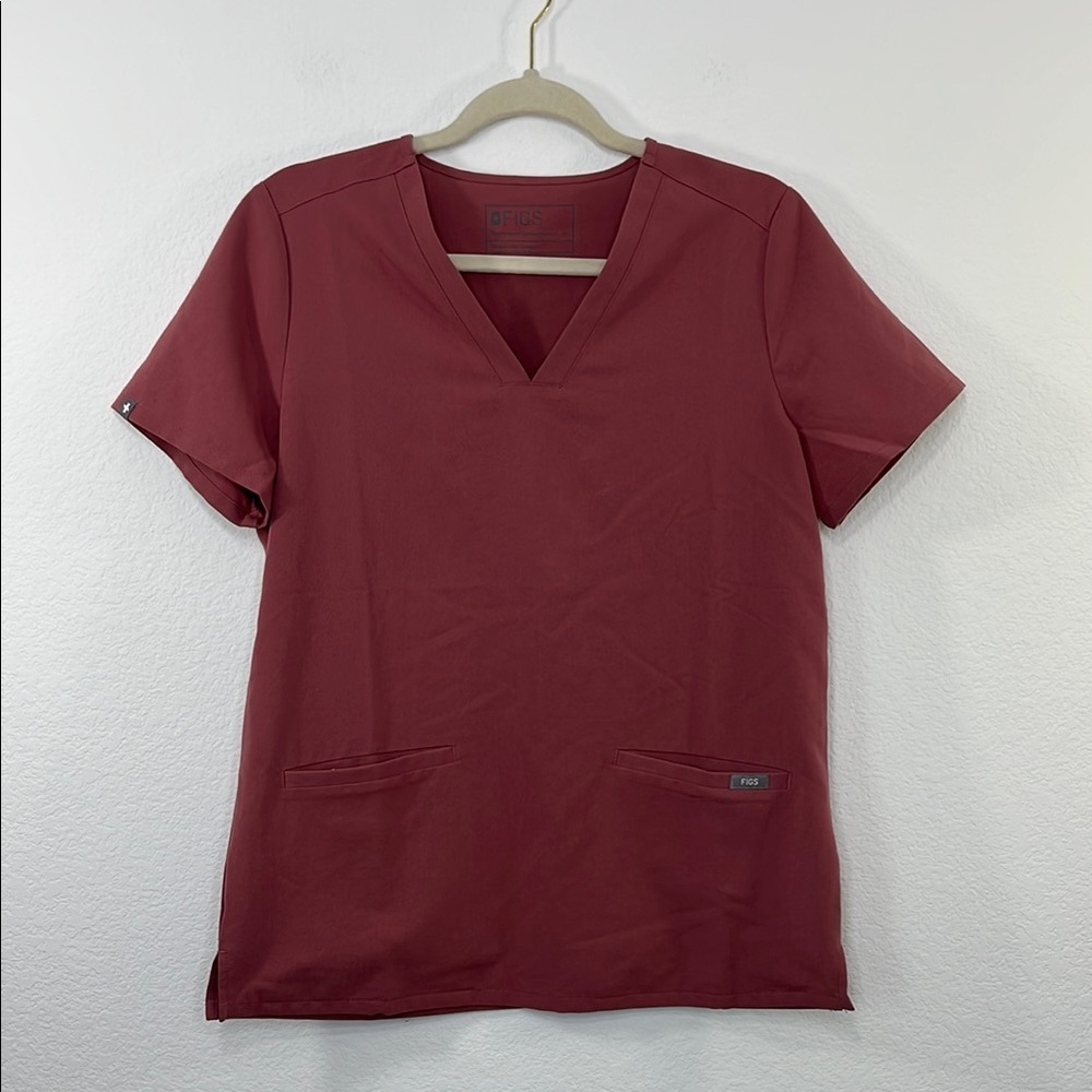 FIGS Casma Three Pocket Top PO# 4907 Mauve‎ size Small